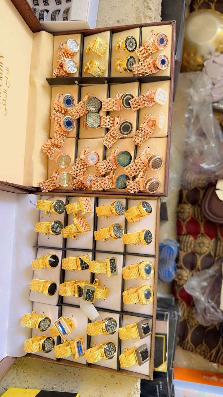 دشاديش كلابيات جديد
المجمعات مجمع عواد الطياوي  
اتصال ***********
