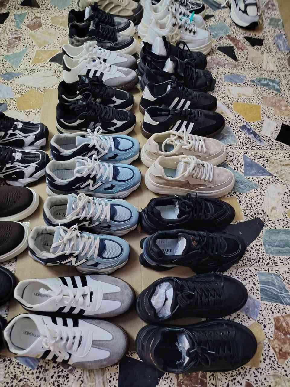 شلعة أحذية جديد شرط فيتنامي اصلي بيع شلعة للاستفسار خاص


**إذا كنت صاحب هذا الإعلان وتريد حذفه لأي سبب، رجاءا أرسل رسالة إلى الدعم الفني**