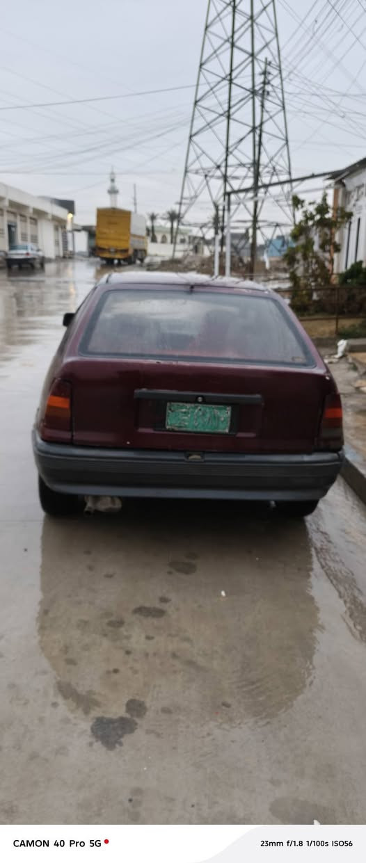 السلام عليكم اوبل كاديت حجم 18مديل 91كير كهربائية كلها شرط محرك بدايت صرف كابون بانزين بيها سنويه بيضاء تريد وكاله تريد تحويل باتري جديد تويرها انضاف السعر(( 11)) وبيها مجال ***********بي وتساب
