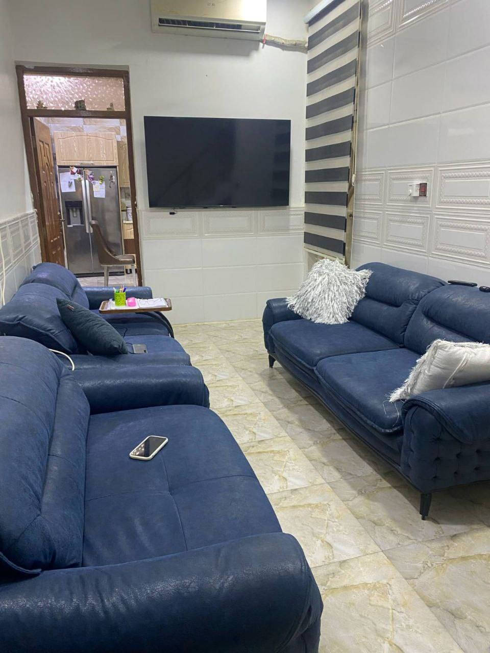 علق بكلمة ( تم ) على المنشور بالصفحة الرئيسية  لكي يصلك السعر 
لتصلك المزيد من العروض يرجى متابعة الصفحة 👆👆👆

مشتمل للبيع في الخاجية القضاة 
مساحة 100 متر 5×20 
عرض الشارع 8م
طابقين بناء حديث 2019
الطابق الارضي:
 يتكون من استقبال وهول ومطبخ وصحيات ..
الطابق الاول :
 يتكون من غرفتين نوم وهول وصحيات .

📍📍  للاستفسار اكثر يرجى الاتصال على ارقام المكتب
            او التواصل عالخاص
         ☎️   ***********
         ☎️   *********** 

🌍  عنوان المكتب // كوت الخاجية شارع 40
       مقابل العزاوي للاجهزة الكهربائية
       مجاور صبحي ابو الفلافل 

📍📍 نستقبل كافة عروض البيع والشراء للدور والاراضي السكنية
