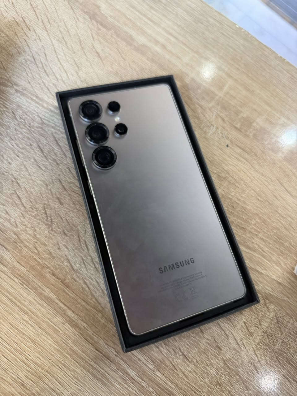 S25 Ultra
ذاكره 1TB
 سعر 1485 الف 
ضمان سنه باقي جبال كامل ملحقات نضافه ١٠٠٪؜ 
***********
