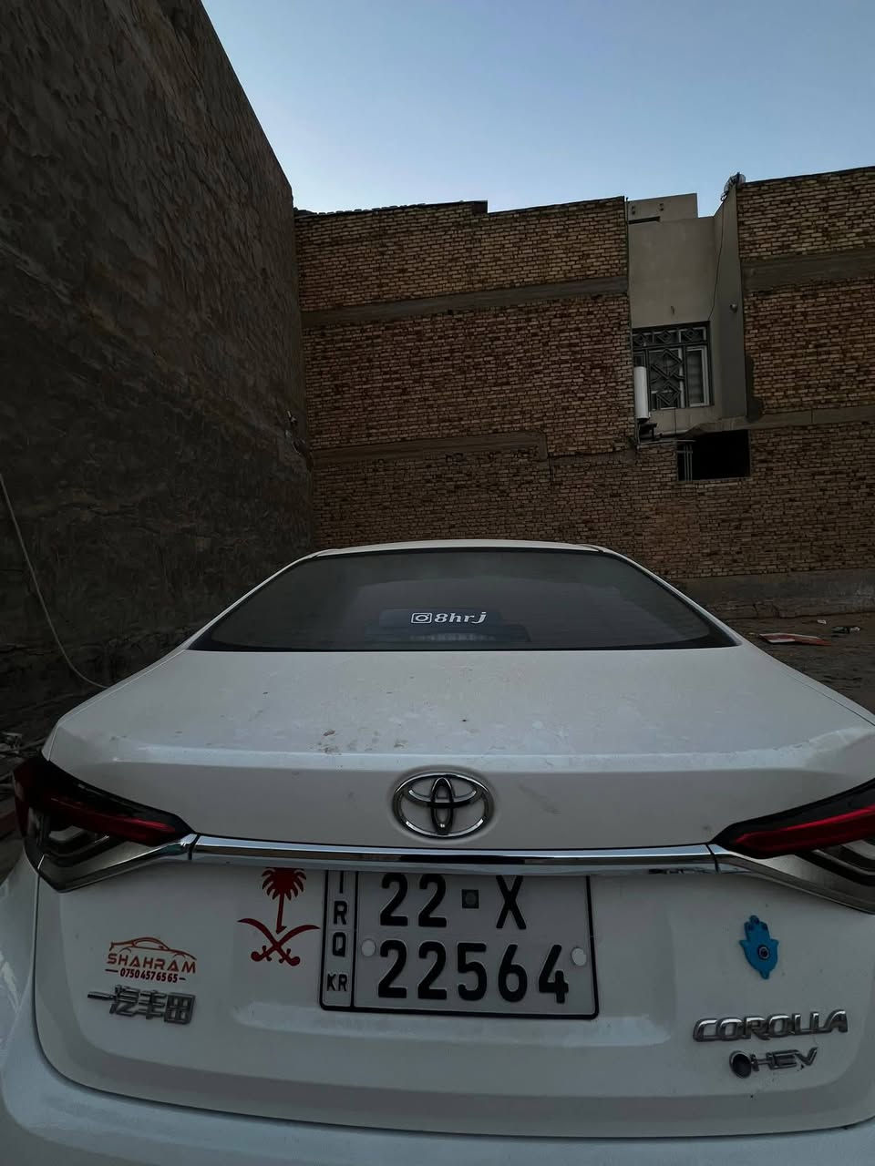 السلام عليكم
كورلا هايبرد 2025 ماشيه 9500

مواصفات الكورلا معروفه مكفوله كفاله عامه 

مكانها كربلاء (***********/***********)

السعر 167 وبيها مجال ( مكلف بلنشر )
