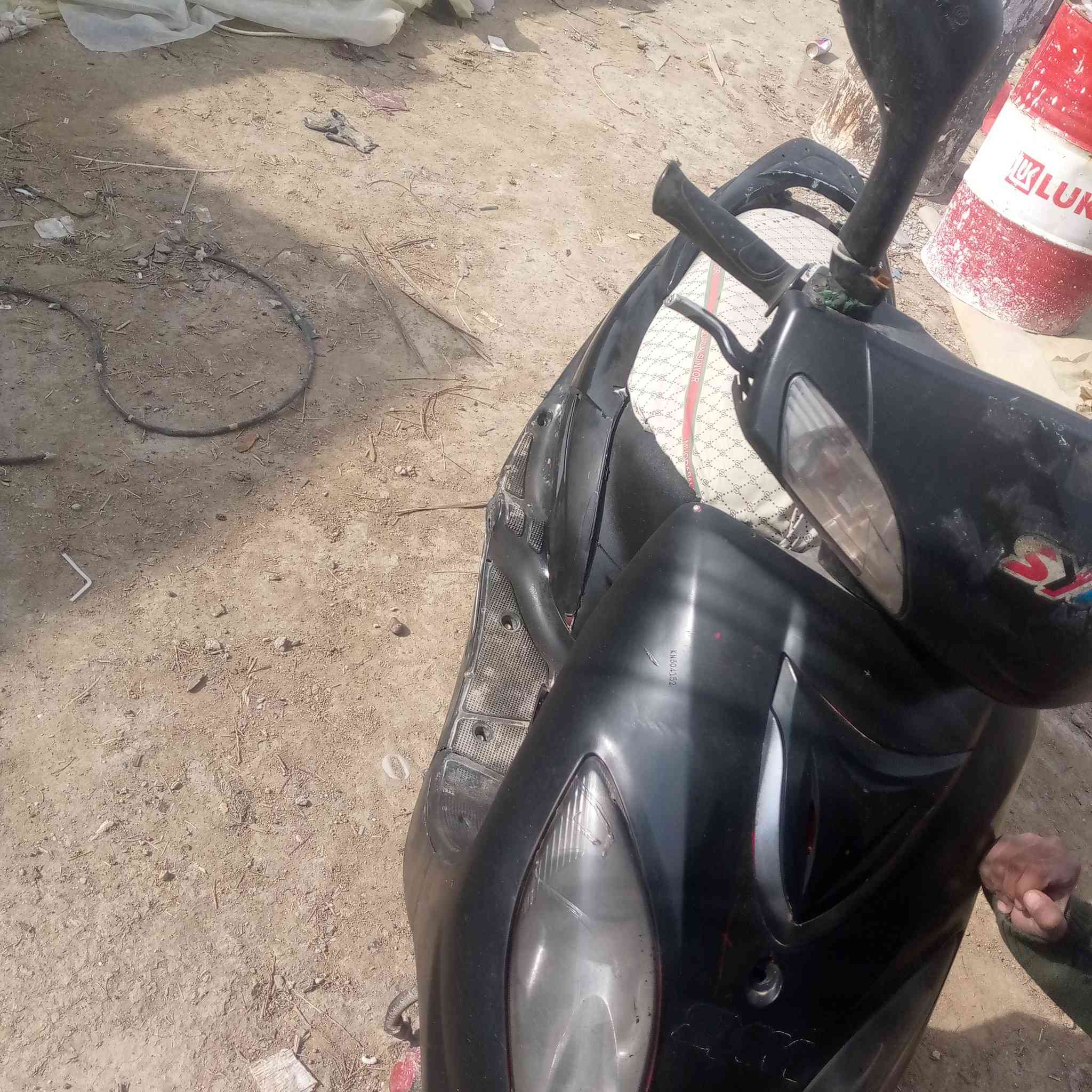 سلام عليكم دراجه سيم للبيع محرك خير من الله كهربائيات شغاله السعر ٢٨٥ وبيه مجال مكاني بابل عوفي للاستفسار الاتصال على الرقم ***********
