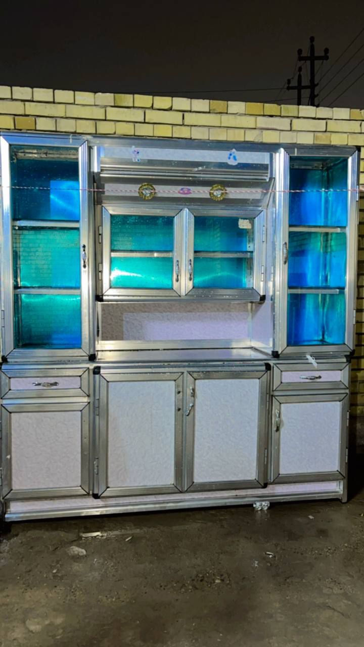 كاونتر للبيع نضافه 90بلميه العنوان الكماليه شارع المستشفى الجديده حي السلام
***********
