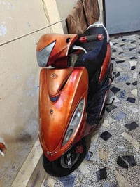 للبيع كامكو G4  مكينه مفتوحه كهربائيات سلف هندر يشتغلن تايرات جدد  الس...