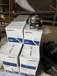 متوفر جميع البوش الخاصه بصدر TESLA ول بوربرنات الاصليه  الاصلي  شركة ا...