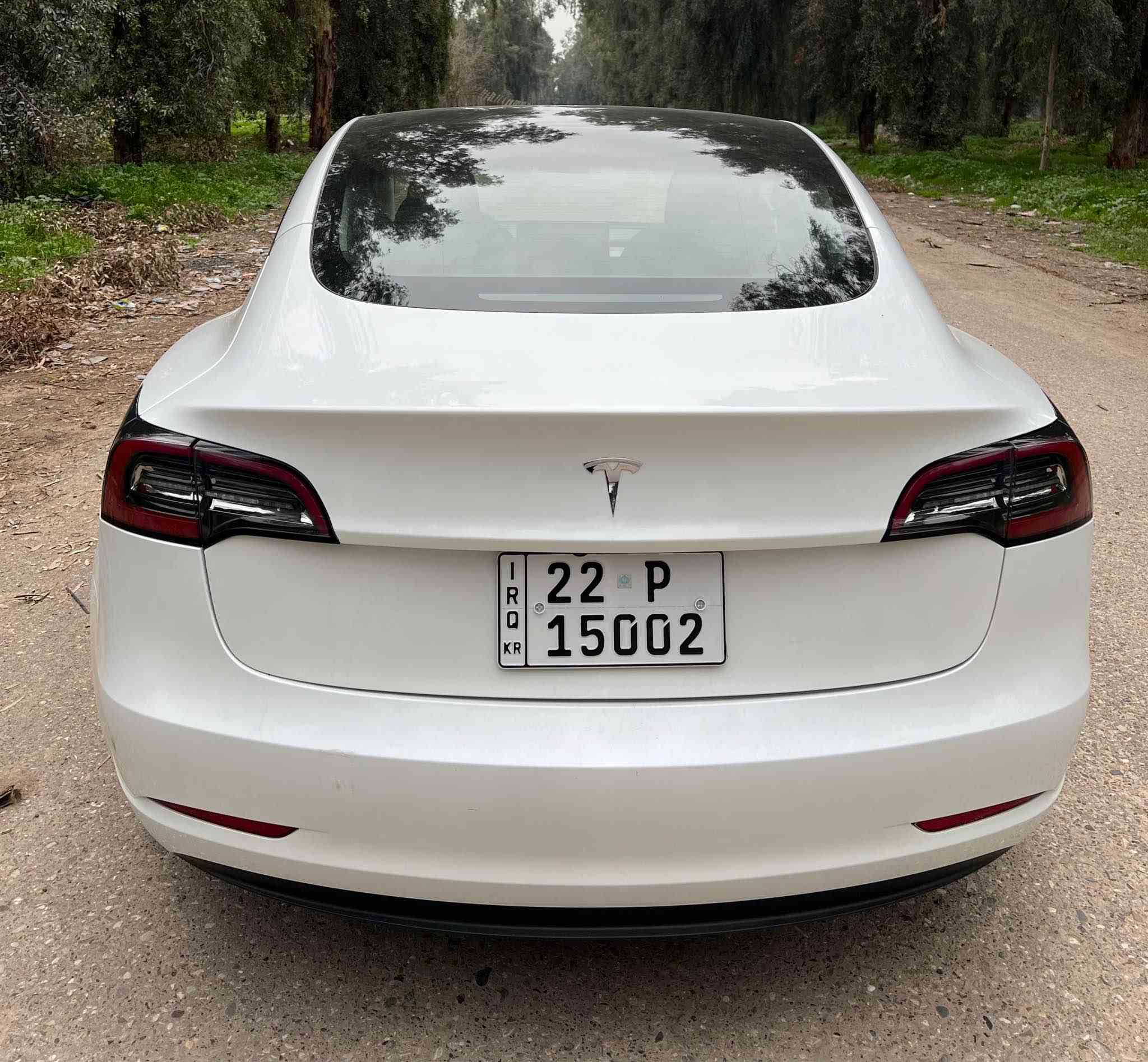 Tesla3. 2023
بێ سبوغ بێ ارباگ 
تەنها دەرگای سایق ڤە بلادی گۆڕاوە
دعامی بۆ دعامی بەشەرت 
تەنها ٢٧ هەزار ڕۆیشتووە
نرخی ١٦٩$
***********
*********** أربيل, العراق
