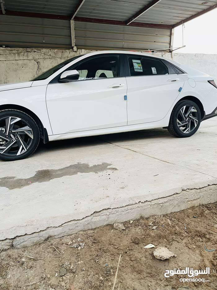 سلام عليكم
هونداي النترا 2024  وارد خليجي  كوري اصلي محرك 2000 دوش . رقم اربيل دولي باسم شركة سنويه ل30  . ماشيه 20 كم  مكفولة كفاله عامة على وضع الشركة اي نقص مابيها .
السعر 198 وبيها مجال
***********
بصرة / شط العرب
