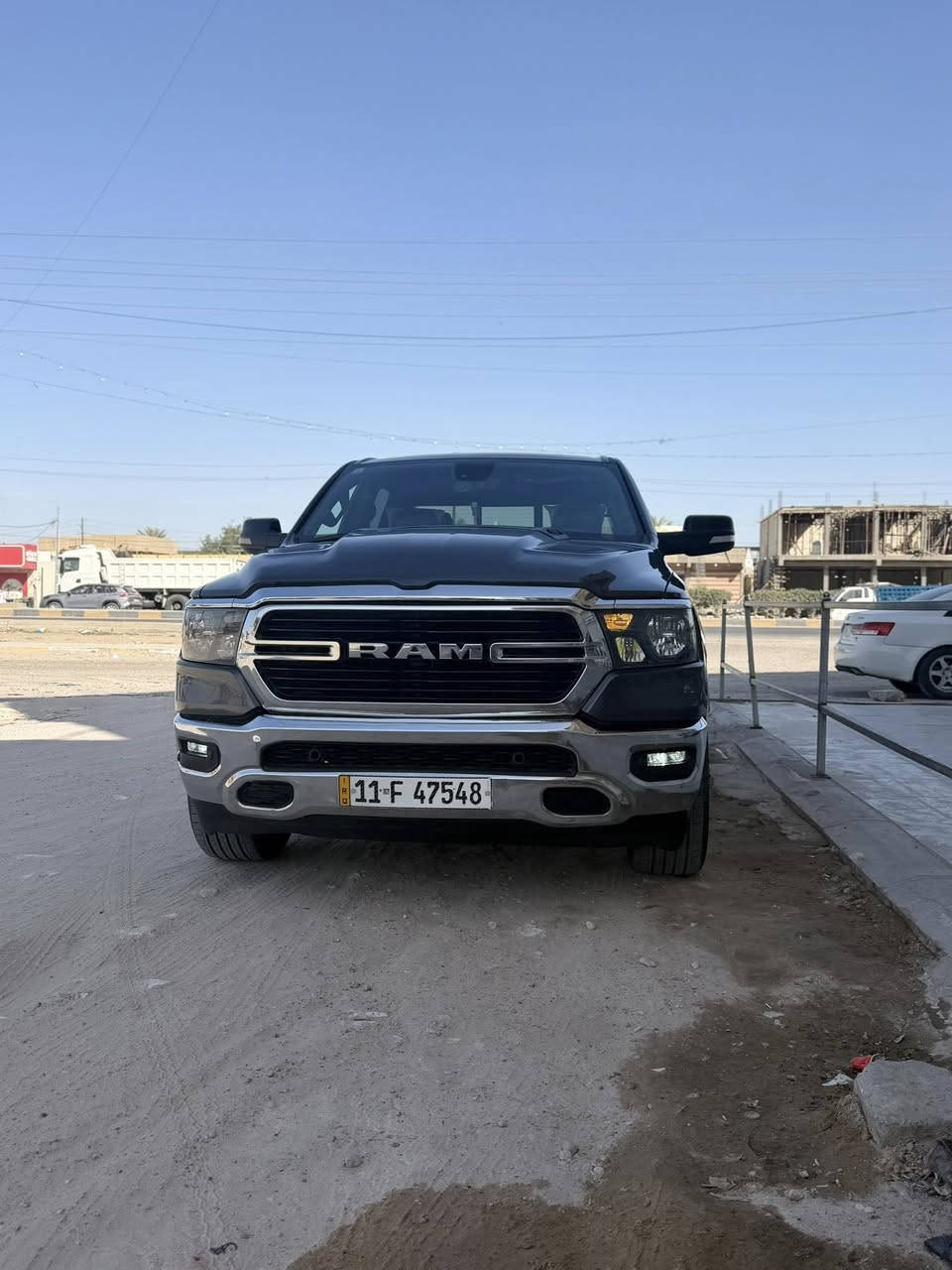 للبيع رام موديل ٢٢   V8 ٥٧٠٠  السعر ٢٦٠ او بيهة مجال
***********
