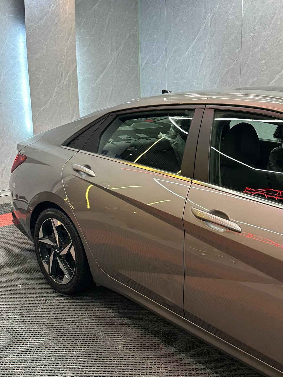 سلام عليكم من رخصة الادمن Elantra lemted فوول مواصفات واحد على واحد وارد امريكي
السعر 150 $ وبيها مجال بسيط 
 ***********

