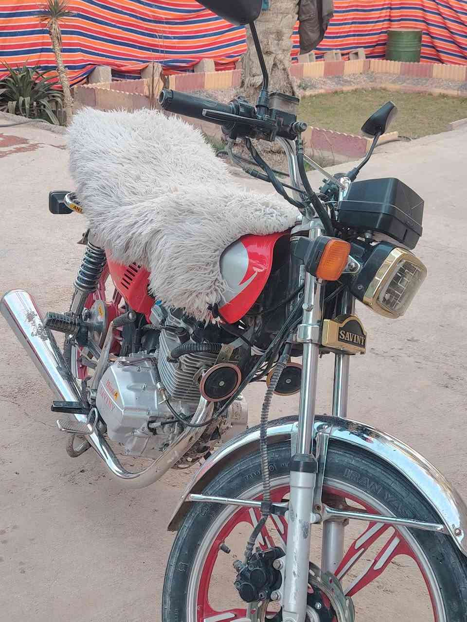 السلام عليكم سيفان 2021
سعره ٤٥٠ قفل ليريده بلعافيه علي بي بس باتري ضعيف ‏‪0781 938 9700‬‏
