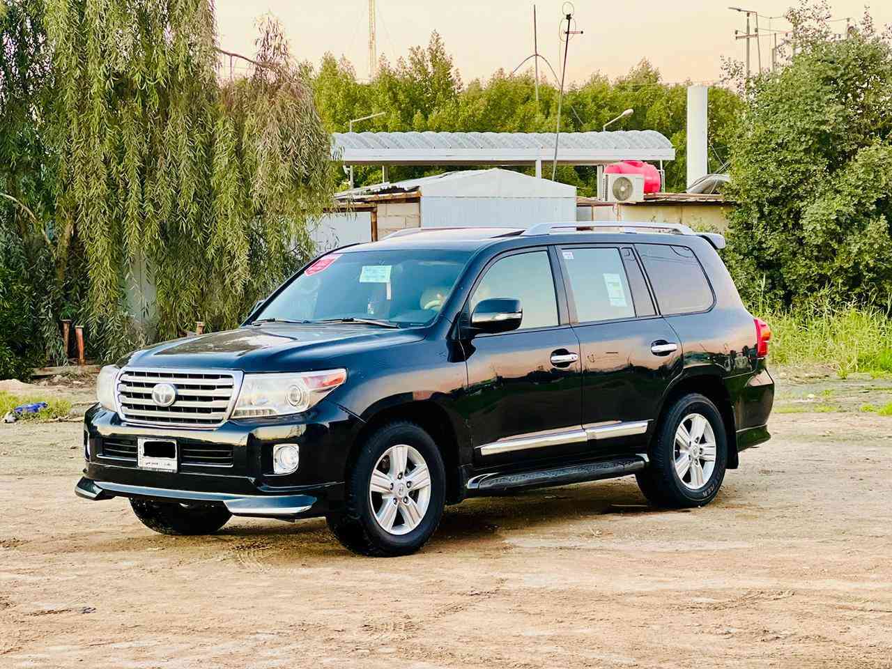 السعر   288  الاتصال ***********
لاندكروز موديل 2014 رقم بغداد بسمي بريم فول مواصفات 1ع1 محرك 6سلند

ملاحظه بيه صبغ صفحتين إثر شريط
 قماره وتكم مكفولات شرط  تفحص سونار وين ميعجبك سياره جديده بمعنه الكلمه 

مكينه وكير وحداديه جدد تخم تاير كهربائيات كله شغاله تبريد ثلج سياره مال جناي وترايه كلش حلو  بل عافيه على ياخذه 

مكانه #نجف
