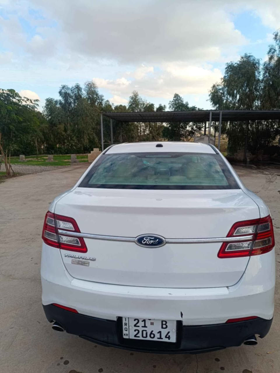 فورد 6 سلندر تورس ( خـليـجـي ) 2013 
فول فول مواصفات   
سيارة كلين بدون صبغ او تبديل 
محرك (6V 3500) 
مواصفات SEL 
فول عدا البصمة 
دواخل لونين بيجي  تشغيل عن بعد 

تحكمات ستيرن 
ومحدد سرعة
 شاشة عدادات ديجتال
 
كراسي كهرباء

تبريد ثلج امامي وخلفي 

محرك FLEXFUL يعمل على بنزين عادي بدون اي دوانز 

عليها إدامة كاملة متصرف ولا دينار..تخم تاير+باتري+صدر ومشط ستيرن جديد مال وكالة+دسكات+ لايتات زنون الأصلي..دوشمة جلد نوعية ممتازة للجمالية والفخامة.. مي راديتر الأصلي.. زيت محرك فول تخليقي الأمريكي

مكان السيارة : ديالى 
السعر 135وبيه مجال بصيط
سنوية بأسمي لغاية 2029

رقم الهاتف: *********** كركوك, العراق
