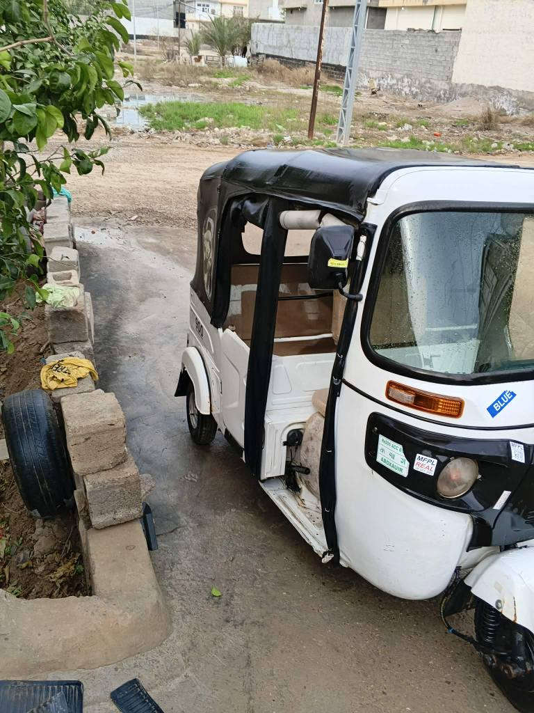 البيع تكتك موديل 22 مكينه اكسل كفاله رقم انكليزي بسمي بيهه ضربه بارد سعره 8250وبيهه مجال مكان ديالى بعقوبه ***********
