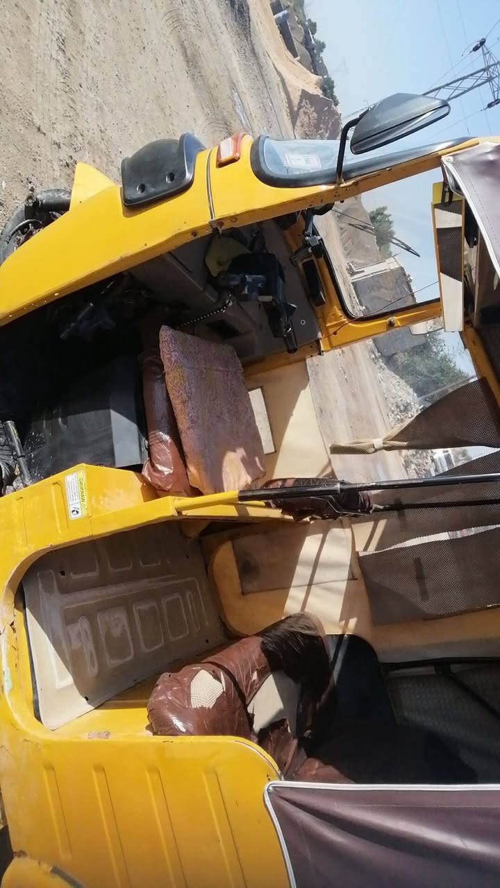 السلام عليكم تكتك للبيع موديل 20 بيه ضربات بصيطه بلغود وراق اصولي سعر 4250 وبيه مجال للأستفسار ***********
