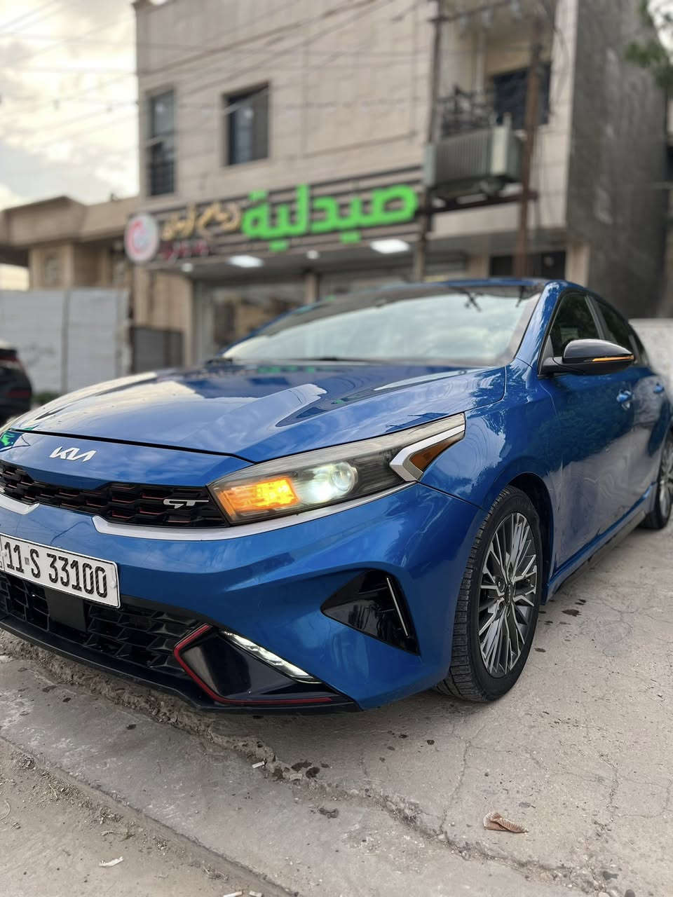 فورتي 22 جيتي لاين بأسمي سنوية لل 28 وهزة ماساقطة رقم انكليزي الجديد
ماشية 45 الف ميل 
معروفة مواصفات الجيتي لاين

سيارة حادثها سطحي بنيد وجاملغ جهة العبري بيها شوية باللغد ايمن اثر الحادث رجع عليه جاملغ تعديل فقط بدون قطرة صبغ 
والبنيد وجاملغ مبدلات اصليات لون مطابق 
رقم الشاصي مرفق بالصور 

ايرباك دركة وبردة اليمنة

رصعتين بالقمارة مامبينات ع وضعهن عايفهن 

سيارة عليها منظومة غاز حكومية كارت اصفر صيانة سنة مجانية مصارلي 3 شهور من شادها ب 500 الف ، كل 10 ايام يلة افول ب 5 😂، بقت يم المشتري يبقيها او يشيلها هي بيها دكمة تطفيها وتمشي بانزين طبيعي

محرك كير بلاديات كفالة فقط الكير قبل شهر فتحتة عبالي بيه زنجيل طلع بولبرن اثر طسة قوية و بدلتلة دهن وفلاتر ، شرط الفحص

حدادية بلادية نظيفة جداً

سيارة مسويلها بوليش ونانو سيراميك وبيها منظومة زنون عدسات 
الكاعية مالتها مدوشمة جلد بالكامل 

مسويلها ادامة كاملة من فلاتر فيتبم وشوتة وتبريد وتنظيف ، سيارة ماتصرف عليها ربع دينار 
وبيها سونار ثنين 

السعر 153 وبيها مجال للطيبين 

📍بغداد السيدية 
*********** 
او واتساب
