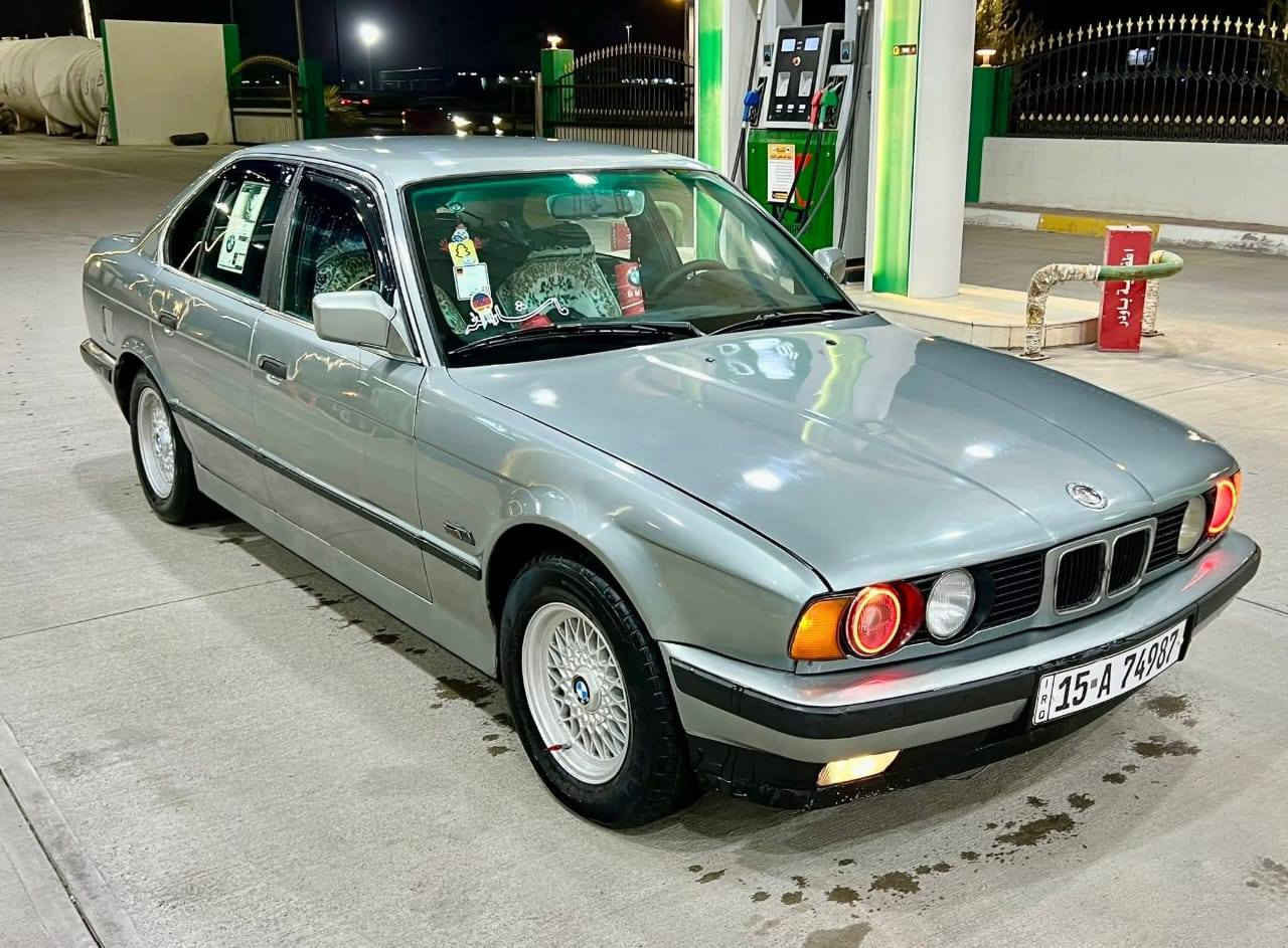 بيام دبليو للبيع رقم نبارمشروع وطني كتاب بانزين 535 كير محرك شرط كامل رقم دولي  كركوك *********** كركوك, العراق
