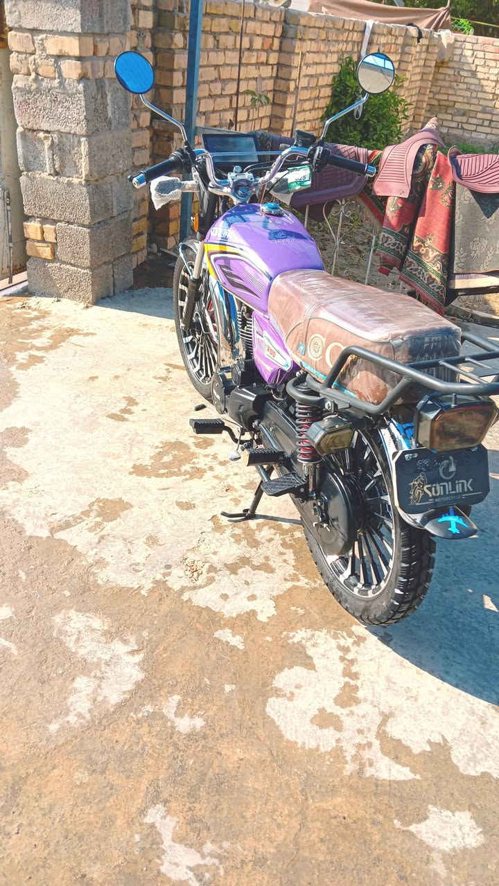 سلام عليكم دراجه سيفان للبيع او مراوس موديل ٢٥ كفاله عامه ***********
