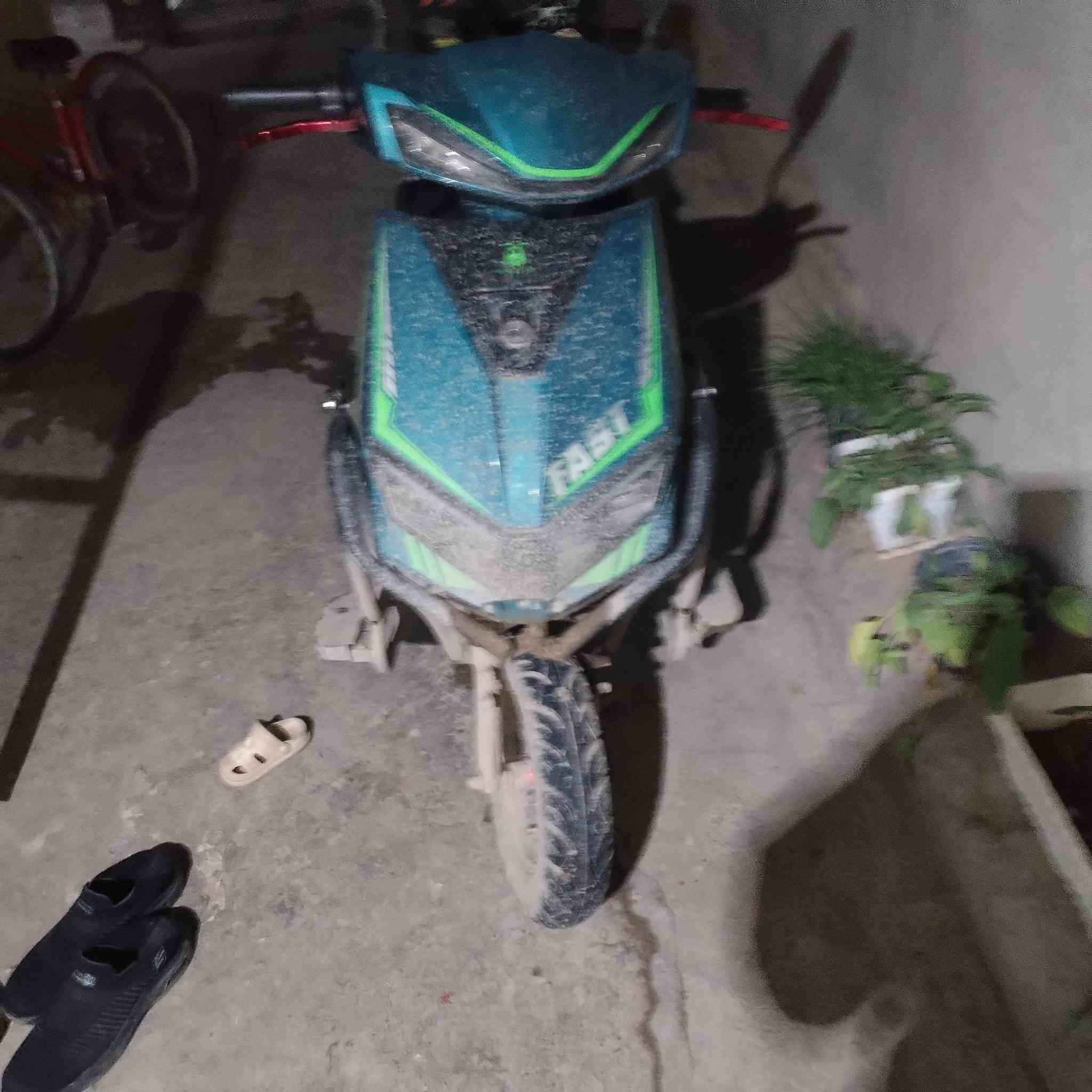 ماطور شحن للبيع نقد او بالتقسيط 6 بطاريه ليثيوم
كير 4 نمرللاستفار ***********
***********
