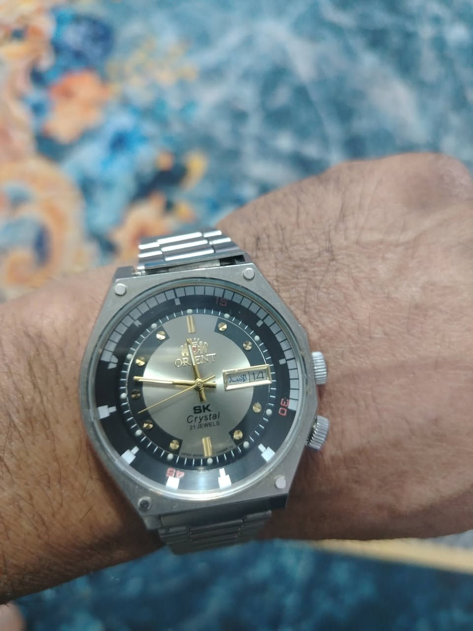 اورينت دولي كرستال 21 حجر، حجم كبير تناسب اليد المتوسطة والخشنة، كله شغاله وموضح بالفديو وزلغ مابيه السعر 100$ ويوجد توصيل


**إذا كنت صاحب هذا الإعلان وتريد حذفه لأي سبب، رجاءا أرسل رسالة إلى الدعم الفني**