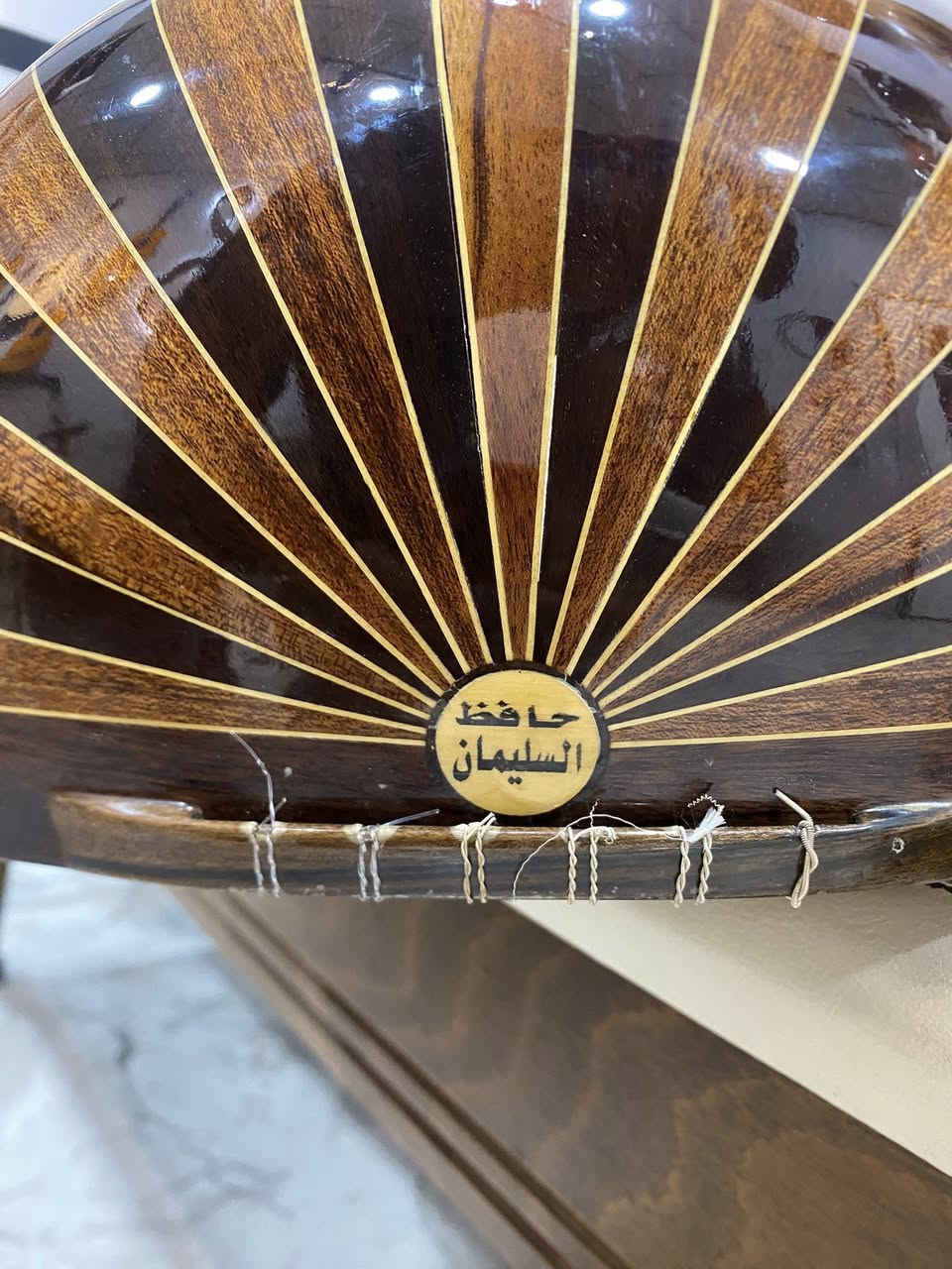 عود حافظ سليمان للبيع
خشب الوجه سيدار والطاسة سيسم مع جوز مفاتيح ابنوس اوتار اورورا لوت سعره 900$


**إذا كنت صاحب هذا الإعلان وتريد حذفه لأي سبب، رجاءا أرسل رسالة إلى الدعم الفني**