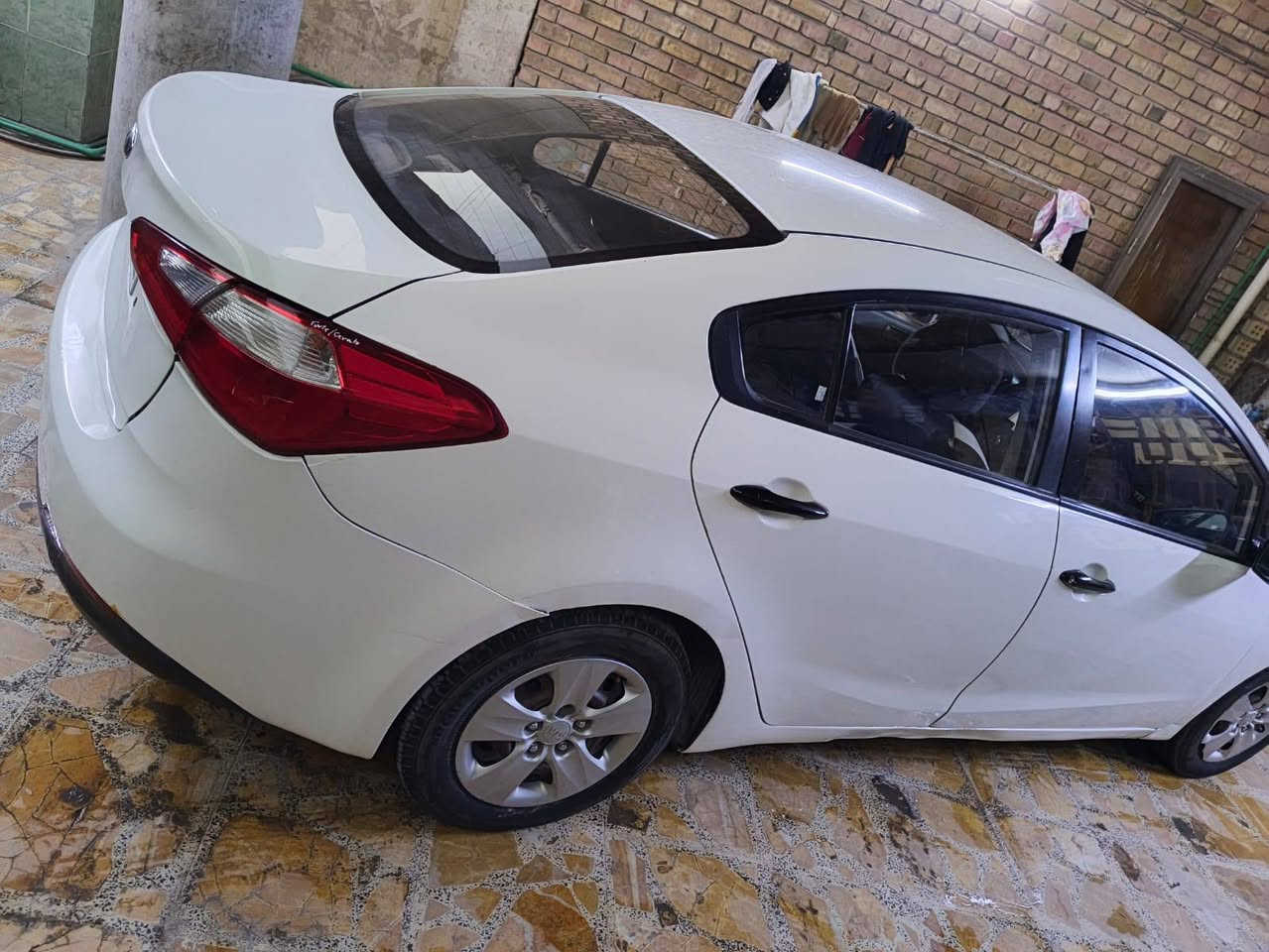 مراوس أو بيع
سيراتو موديل 15 خليجي رقم بغداد دولي تحويل مباشر سنويه لل30 هزه جديده 
السيارة جاهزة للأخير بدون نقوصات منظومة غاز بيها 
مكان السيارة واسط الكوت 
السعر 112
***********
***********
