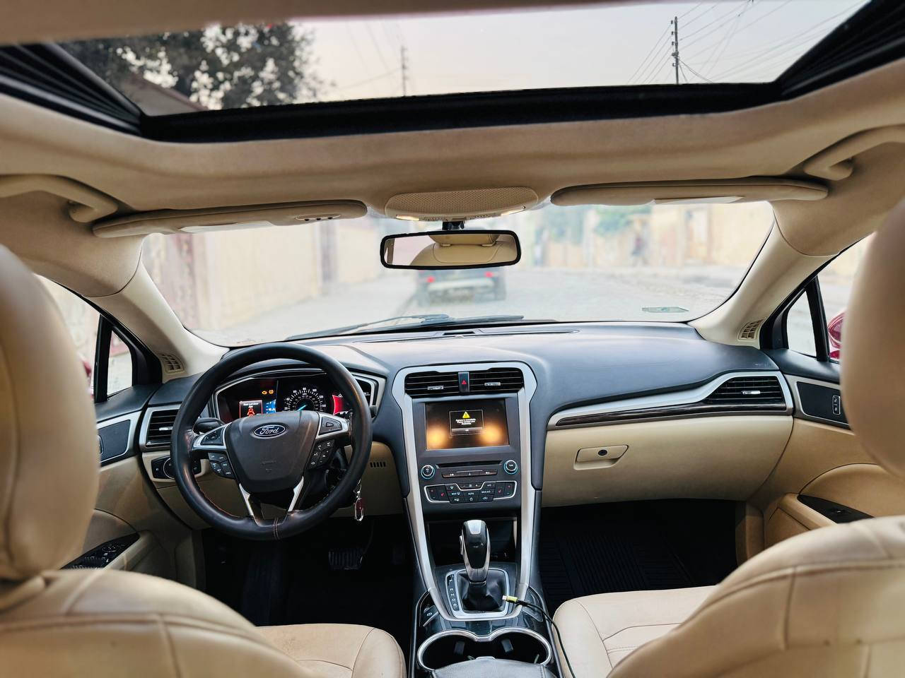 السلام وعليكم للبيع
فورد فيوجون
موديل 2016
مواصفات فول 
محرك. كير شرط حجم 1500
صبغ بس بونيد فقط
هزه سنويه جديده 
السعر ///115$
***********/***********
مكان السياره اربيل
