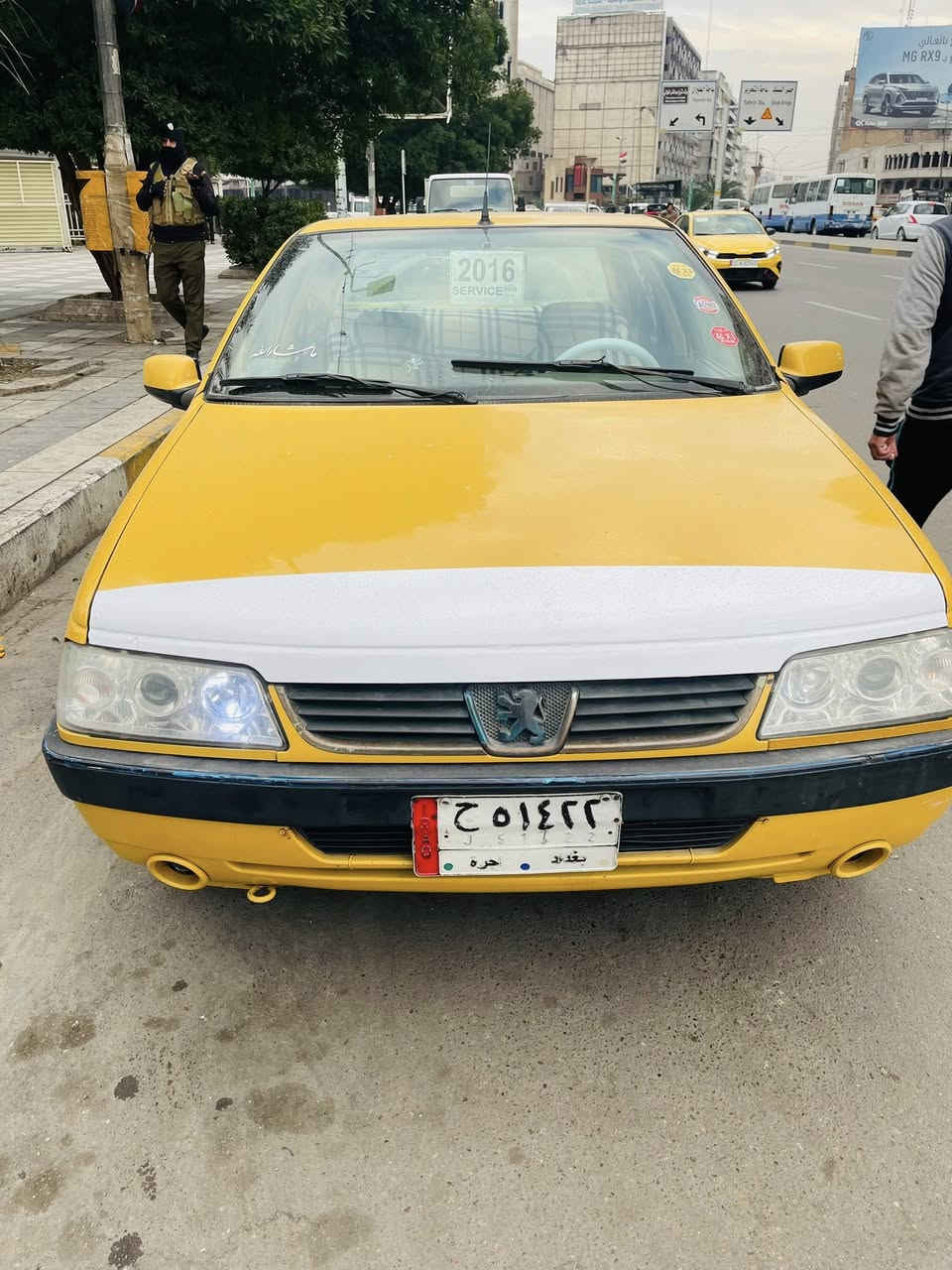 السلام عليكم 
بيجو لميس موديل 2016
سياره لأضربه ولا تبديل كفاله ما عدا الهلالات الخلفيه
كير مكينه جدد
تخم تاير
تبريد 
حداديه امامي خلفيه
دوشمه كشنات 
دوشمه ارضيه
مصفره هيئه وغرامات
سنويه ل2027
عرضها 46 وبيها مجال قليل
للتصال ***********
مكاني مدينه الصدر قرب حمام المدينه
