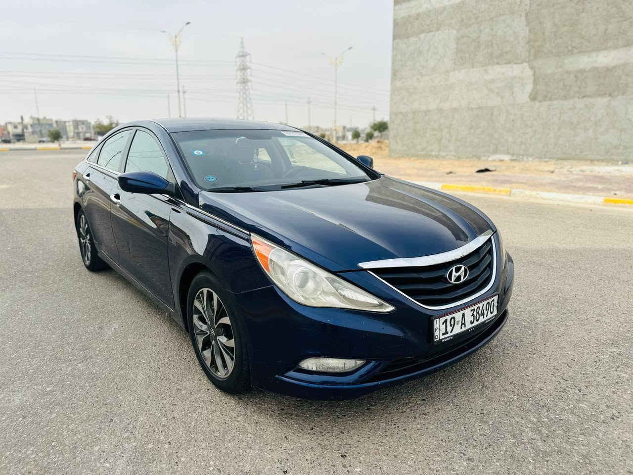 سلام عليكم سوناته موديل 2013
سعر105
وارد امريكي حادثه  بنيد ومبدل فقط   والباقي كفاله 
كشنات تتفه وتبريد
شفتات ستيرن
فول تحكم ستيرن
محرك2400 
سياره جديده كلش 
كير ومكينه مكفولات
صدر جديد 
‏تخم تاير جديد
كهربيات جاهزه 
سياره جاهزا  من كلشي 
وبل عافيه  على لياخذه 
مكاني كربلاء 
رقم الهاتف *********** كربلاء, العراق
