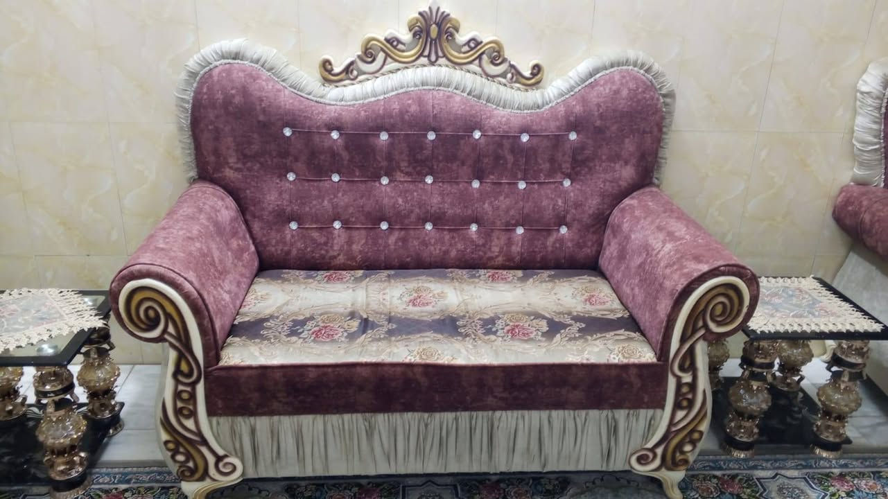 السلام عليكم
عندي تخم نضيف 10مقعد مستخدم قليل ب 400وبي مجال


**إذا كنت صاحب هذا الإعلان وتريد حذفه لأي سبب، رجاءا أرسل رسالة إلى الدعم الفني**