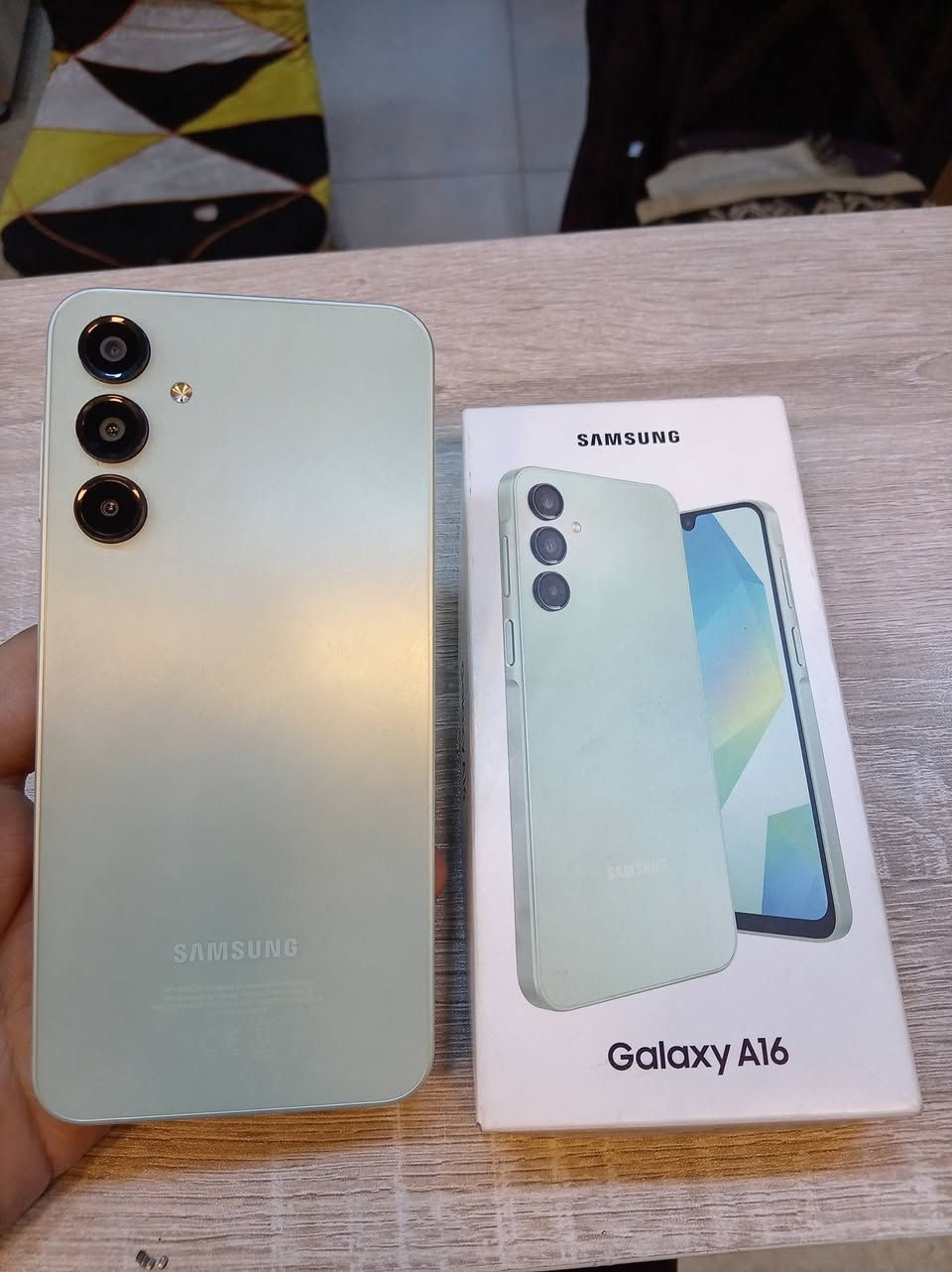 سلام عليكم كلكسي A16 جهاز كلش نضيف مصار هواي من مفتوح من باكيت ذاكره ١٢٨ العشوائيه4 جهاز مداخل صيانه بعده بنصافته للبيع سعر ١٥٠ وبي مجال كلش قليل حك جيه مكاني الاعضميه رقم ***********
