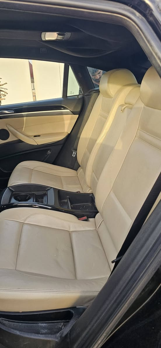 BMW X6 2011 فول مواصفات بدون صبغ سياره كلش حلو بسمي سياره كاز بلادي ٦ سلندر استفسار 
***********
***********
*********** كركوك, العراق
