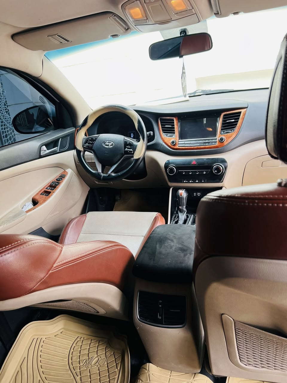 🚗 للبيع | هيونداي توسان 2017

🔹 الموديل: 2017
🔹 الوارد:خليجي
🔹 اللون الخارجي: أبيض
🔹 الداخل: بيج جلد أنيق
🔹 الصبغ: أحزام فقط
🔹 الحالة: ممتازة جدًا – استخدام نظيف جداً 
🔹 السعر: 146 $

السيارة جاهزة للاستخدام، فحصها يرضي، ومناسبة للعائلة والسفر 

📞 للتواصل:
***********
