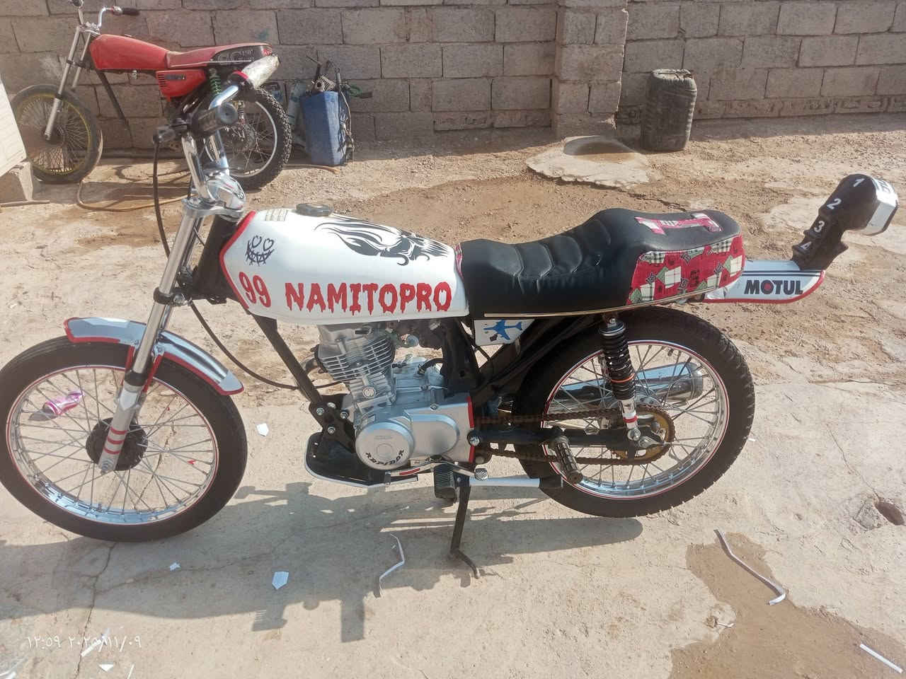 دراجه رابيدو للبيع أوراق بغداد مكان عزيزيه السعر ٦٥٠ بيها مجال قليل
***********
