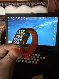 ساعة ابل اترا 2  بطارية 97 النظافة 100%  حجم. 49  السعر 550 الف   0772...