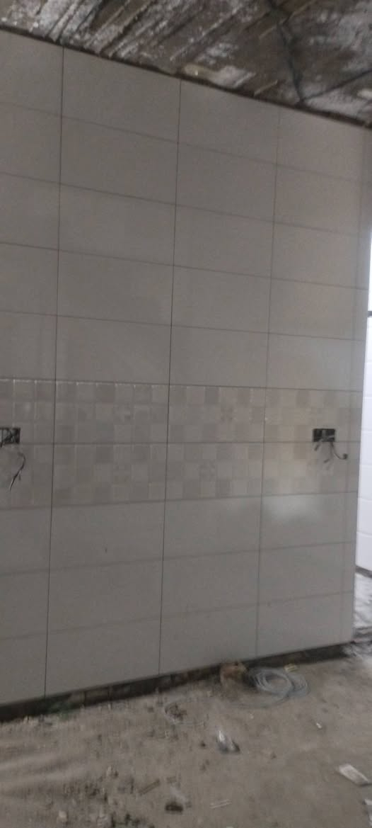 سلام عليكم خلفة سيراميك ومرمر  ارضية وجدران تميم صحيات بغداد متفرغ حالياً ***********
