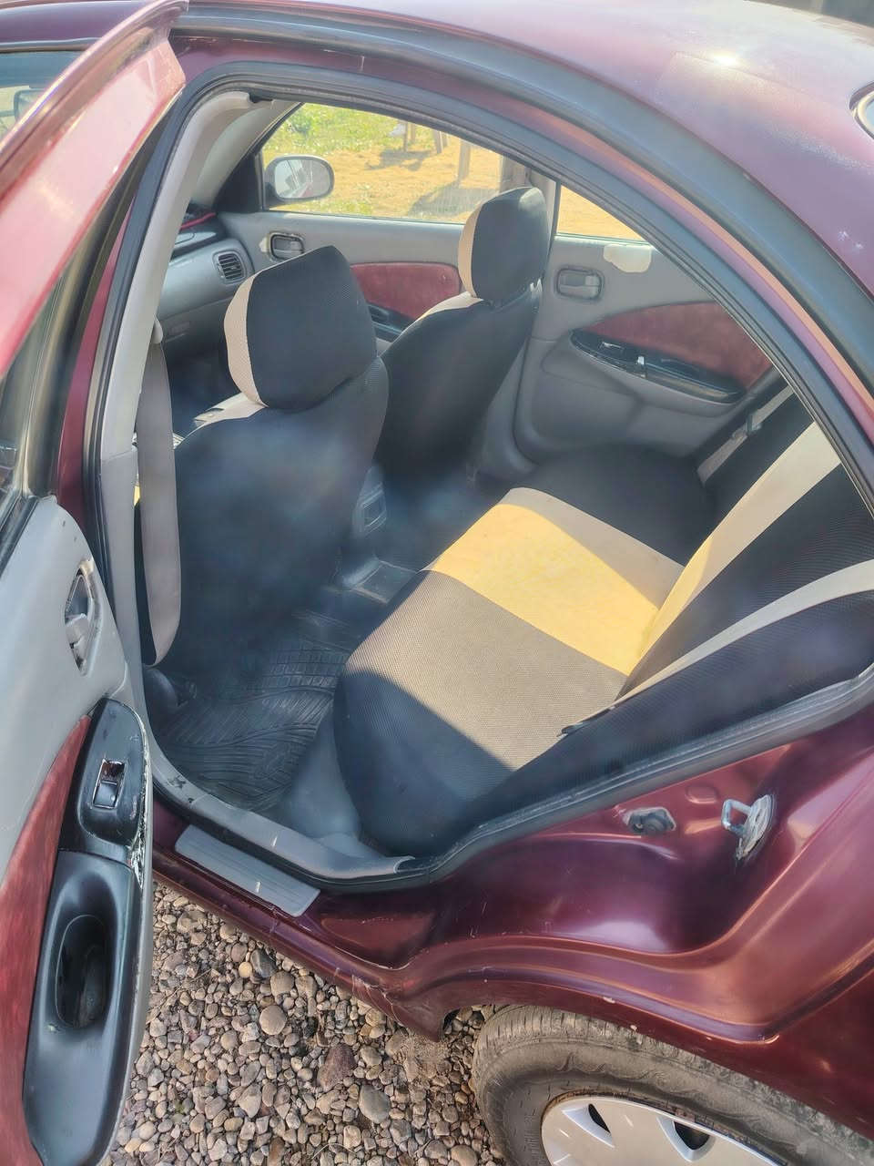 سلام عليكم نيسان سني موديل ٢٠٠٠ سياره كير محرك حداديه خير من الله تبريد شغال بس منقص غاز محرك قبق أسود المرغوب سياره مصبوغه عام جماليه بيها طخه خفيفه جاملغ الأيسر سياره بأسمي دولي تحويل ثانيوم ملاحضه السياره محور تحوير امارات السعر ٦٠ وبيها مجال مكان السياره صلاح الدين قضاء بلد ناحيه يثرب. ***********
