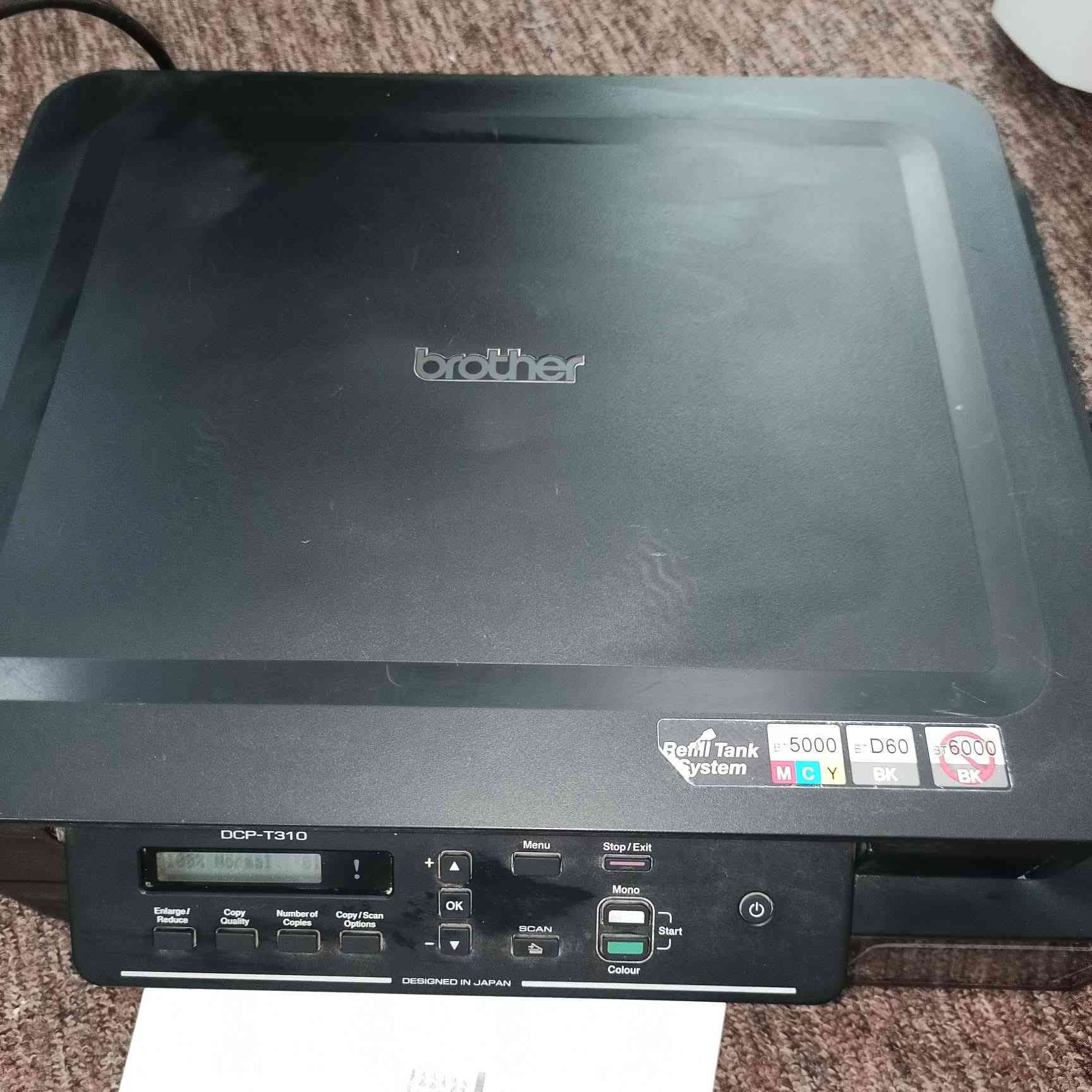 كابعات عدد 2  واحده عاطل الكاترج مالته+ جهاز كبس سعرهن 150وبيهن مجال العنوان بابل  قضاء المحاويل ***********
