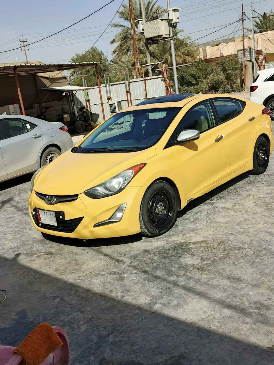 يالله متاح الانتره موديل 12 سياره فول موصفات 1/1 رقم بابل محرك 1800  كير محرك خير من الله سياره امريكي بيها بنيد مبدل وطخه بلباب بدون داخل سياره جاهزه على آخر حبايه ترايك للبصره مكاني بابل سياحي سعرها 100$وبيها مجال 
للاستفسار الاتصال 
***********
