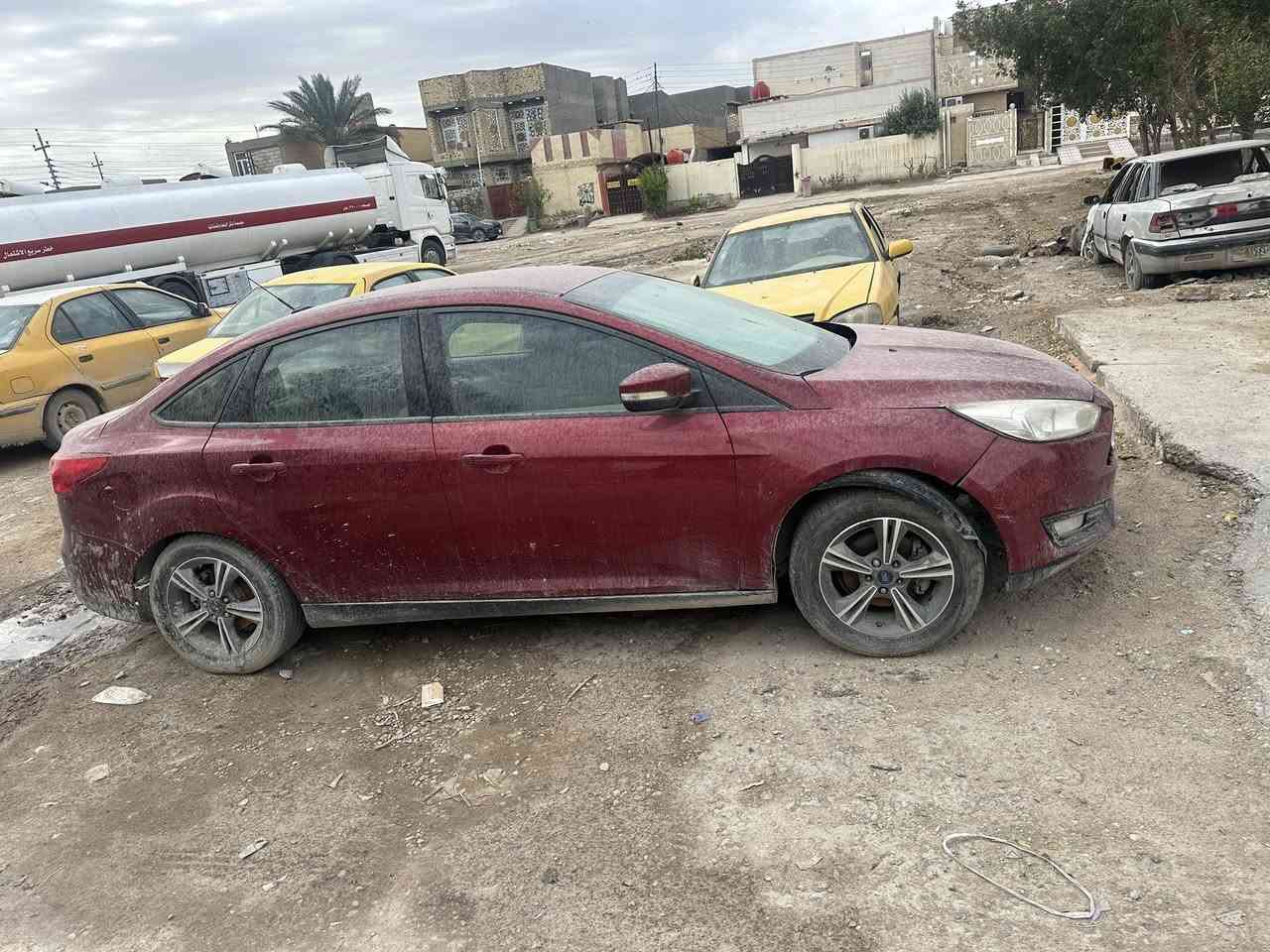 السلام عليكم للبيع فوردفوكس الألماني وارد أمريكي 2017كامت وجبت مكينه وماشتغلت أبيع كومه حديد بس أتعهد بل مداور وهذا رقمي ***********
