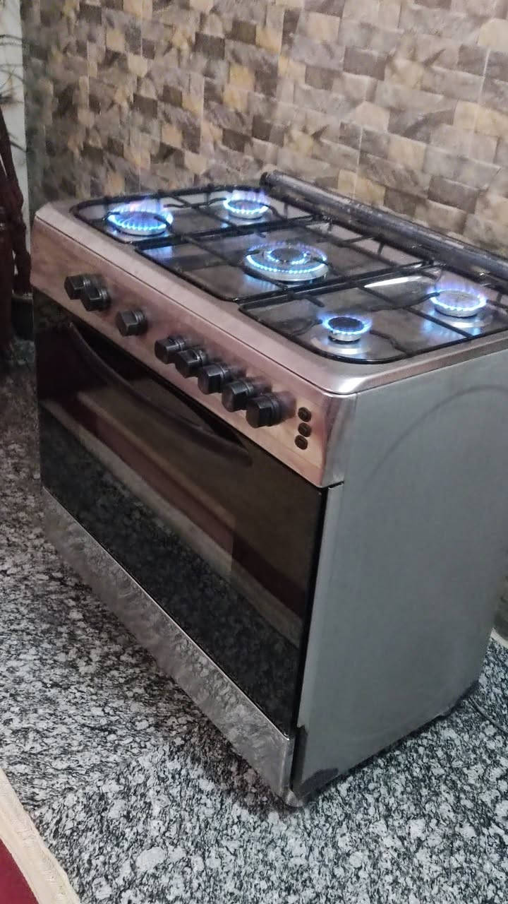 السلام عليكم طباخ تركي امتياز إيطالي نضافه فول داخل وخارج تجي تفحص وتأخذ السعر 175 العنوان بابل مركز ***********
