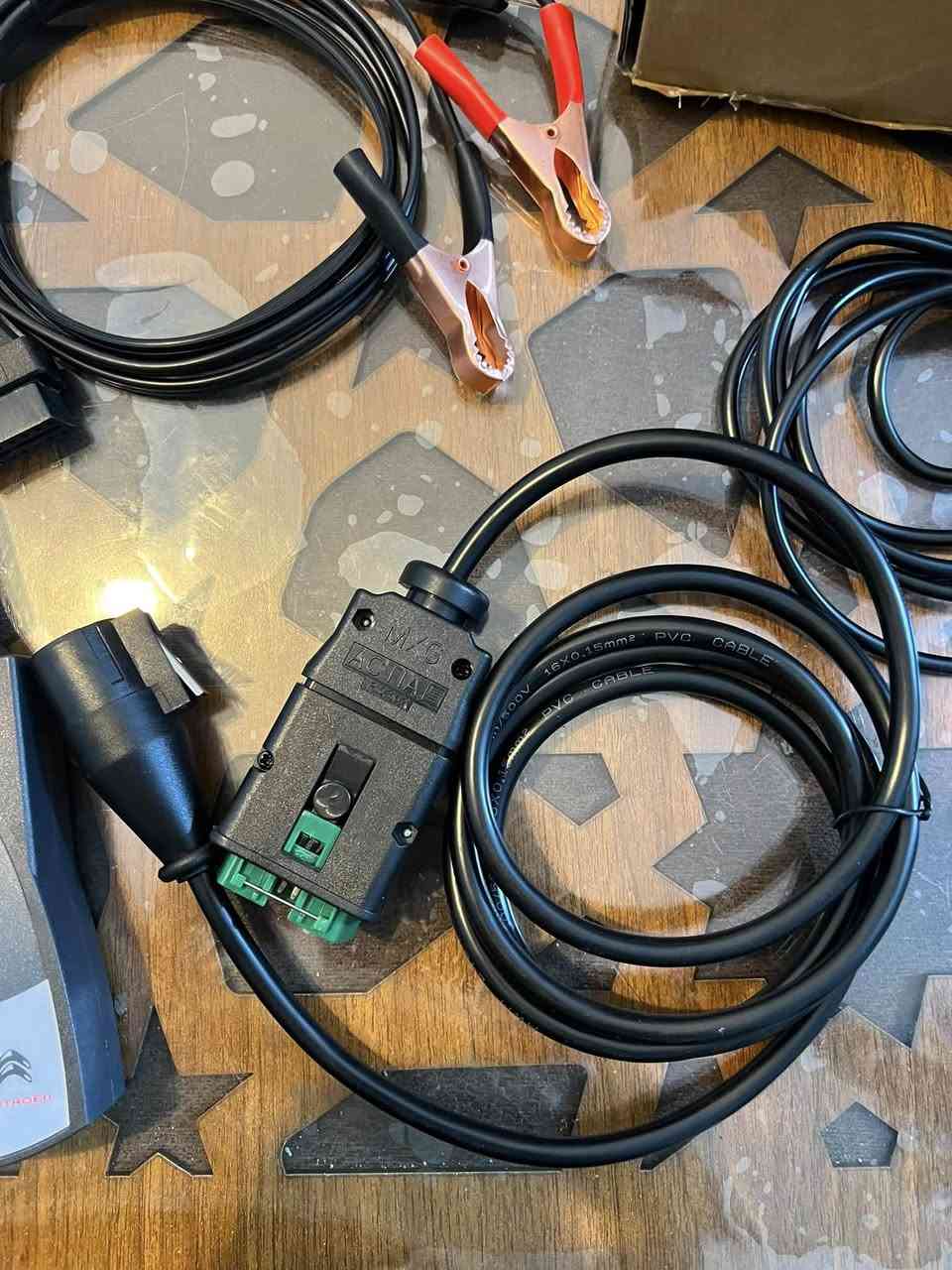 جهاز فاحص اعطال السيارات احترافي 

+ اجهزة مختلفة


**إذا كنت صاحب هذا الإعلان وتريد حذفه لأي سبب، رجاءا أرسل رسالة إلى الدعم الفني**