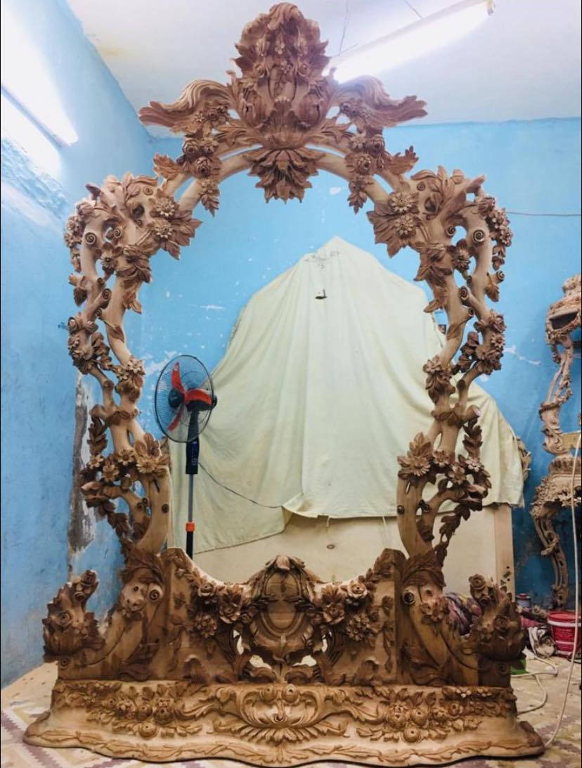 مدخل ضخم ارتفاع ٢٨٠ سم العرض ١٣٠ 
السعر 10اوراق وبيه مجال اخذناه طلب خاص من مصر  غير مستعمل اخذناه ب ١٥ ورقه سبب البيع ظرف خاص 
الاتصال على الرقم  ( *********** )
