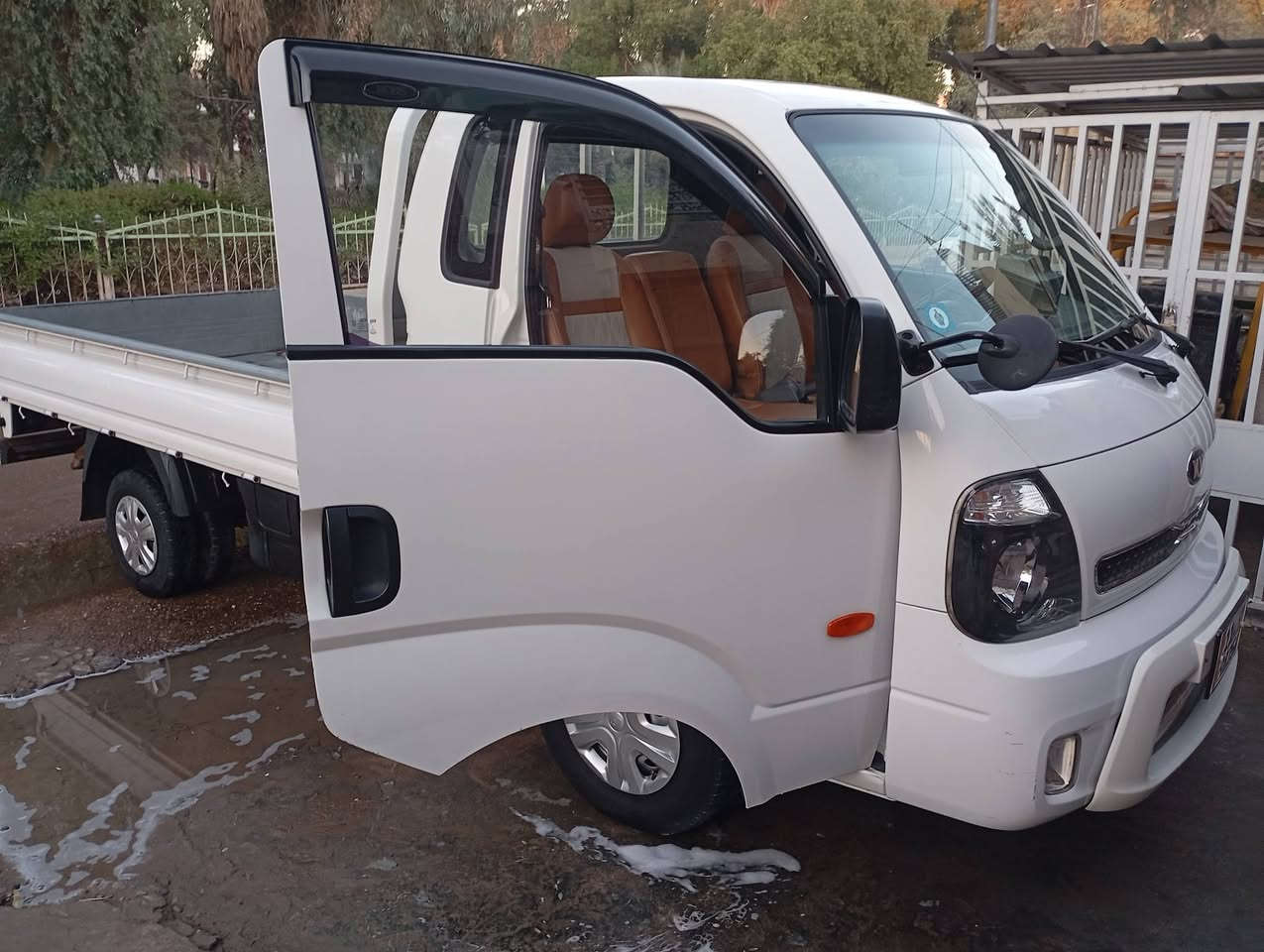 كيامسكرادبلوجاف اوتوماتيك2018رقم بغداد انكليزي  مكفولة ماعدا شبرين بارد باب السائق خمس دكم السعر 142 نهائي عنواني بغداد الجديده ورقمي ***********غير متواجد على النت
