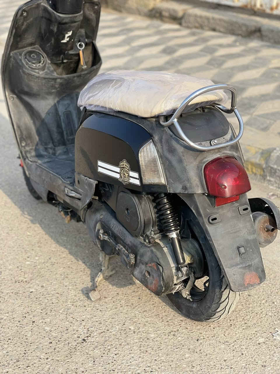 سلام عليكم بوليسي للبيع كامله ما بيها كل نقص ختم واحد ٥٠ بلاد سعر ٦٥٠ شراي يتصل
ع رقم وبل خدمه /***********7
