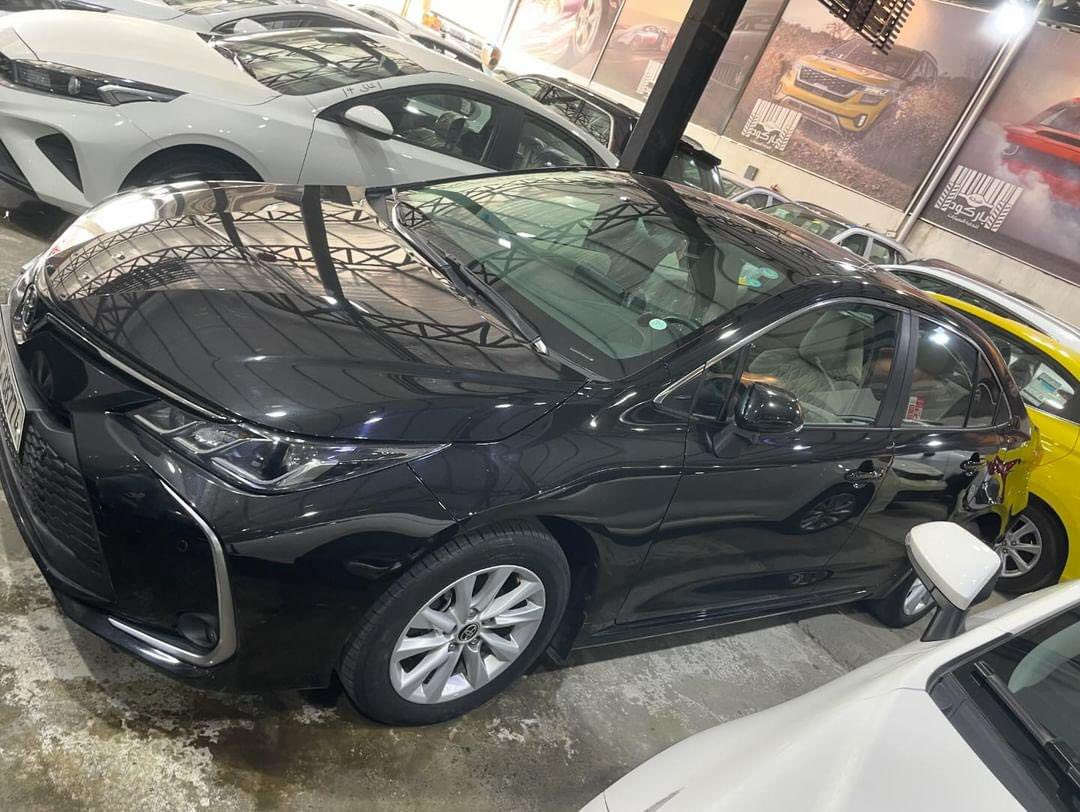 تويوتا كورولا 2023 وكالة جيهان ياباني
رقم مميز 

مواصفاتها معروفه 
فتحه 
اشاير بالمري وكهرباء 
شاشه كاربلاي 
عداد ديجتال 
بصمه 
دخول ذكي 
وغيرها هوايه 

كفالة من الضربة والصبغ والبارد 
كلييين 
عدا ( شخوط بسيطة قليلة ) 

السعر 168
للتواصل ***********
