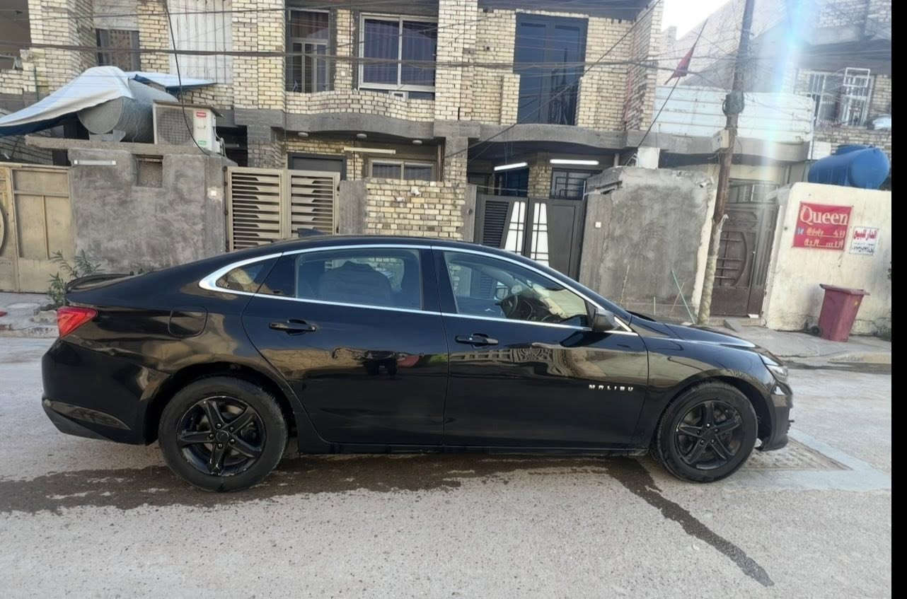 سيارة ماليبو 2020 للبيع
ماشية 99 k
حادث من امريكا بنيد فقط
وهنا صار شخط انصبغ شويه من باب وجامغ خلفي عكس السايق
 (يعني 3 قطع)

مسوي إدامة كاملة
صدر جديد + غرفة الاحتراق

رقم بغداد 
تحويل ثاني يوم
مكاني بغداد 

***********

سعرهه 110$ وبيهه مجال
