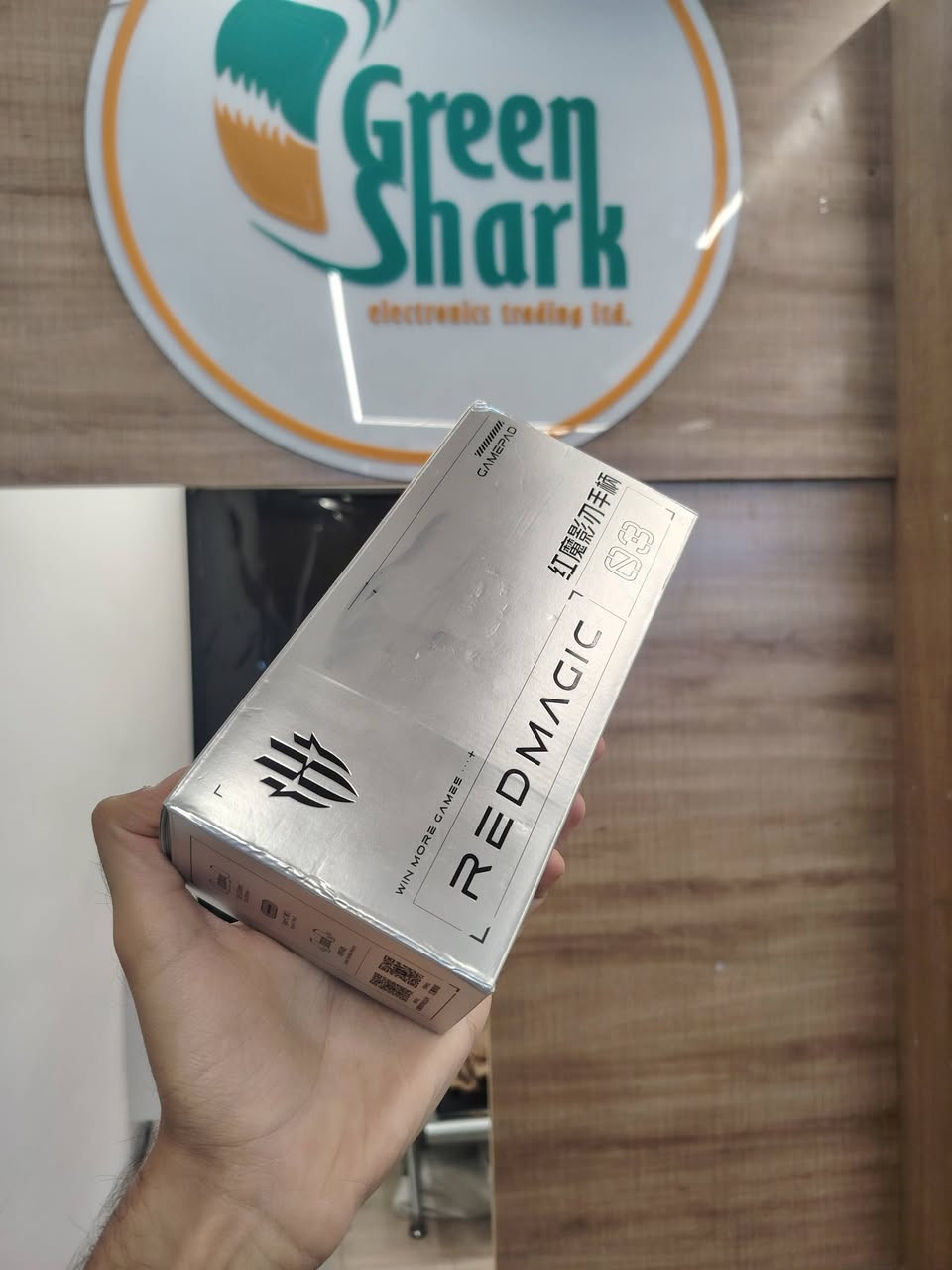 Red magic 11 S Pro
Ram 16

Storage 512

جملە او مفرد موجود

***********
***********
***********
