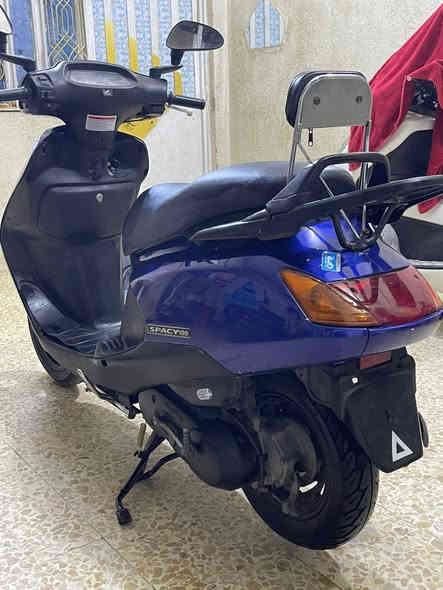 دراجه سبيسي ياباني كفاله عامه السعر 1,100 شرايه اتصل ما متواجد على الفيس*********** عمارة
