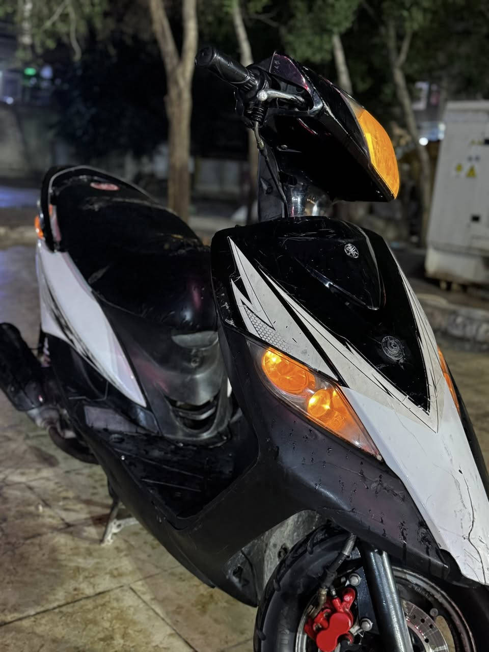 سلام عليكم دراجة ثعلب مكينة بلادية بس كفراتها شوية يرادلها ضب العنوان حي اور السعر 450  (*********** )
